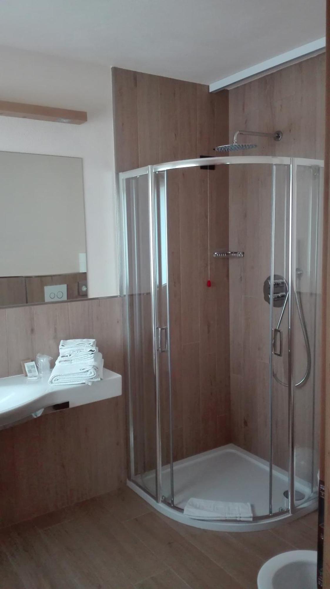 Hotel Silvestri Livigno Kamer foto