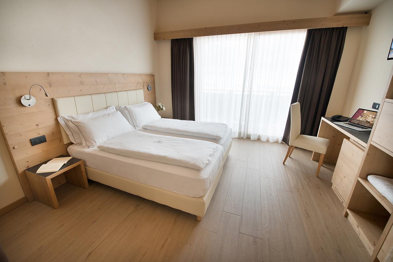 Hotel Silvestri Livigno Buitenkant foto