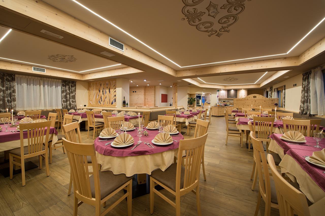 Hotel Silvestri Livigno Buitenkant foto