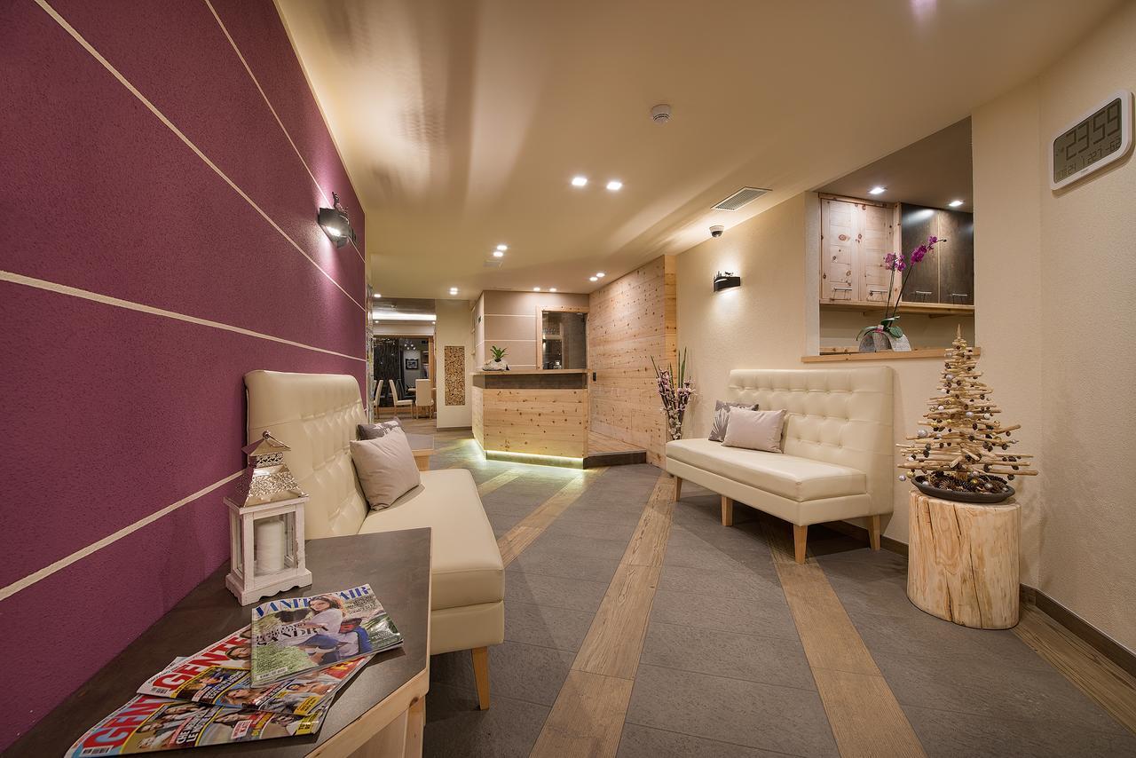 Hotel Silvestri Livigno Buitenkant foto