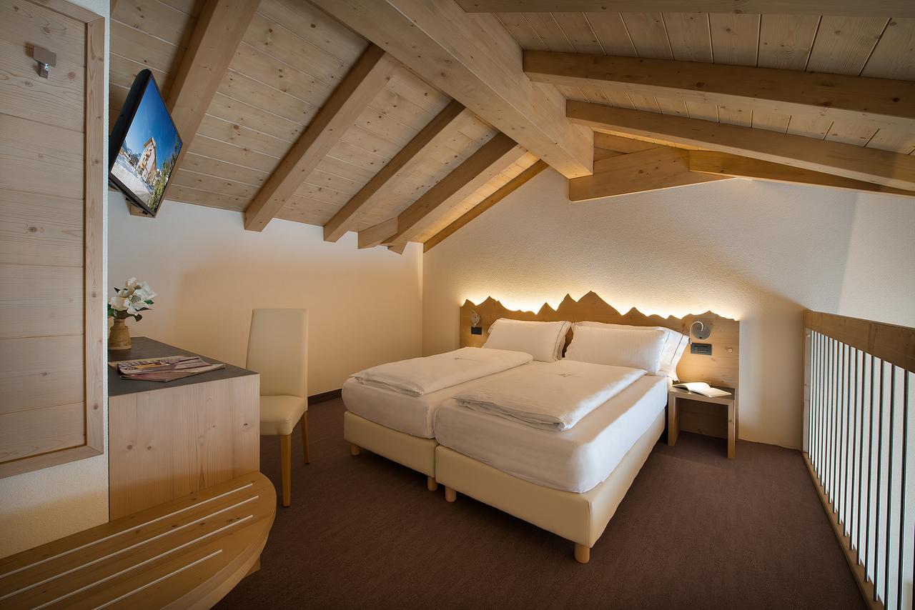 Hotel Silvestri Livigno Buitenkant foto