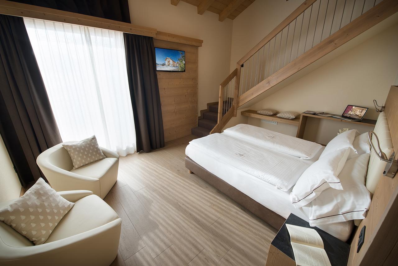 Hotel Silvestri Livigno Buitenkant foto