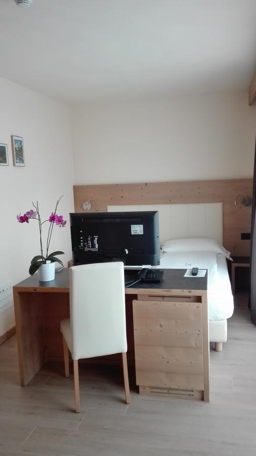 Hotel Silvestri Livigno Kamer foto