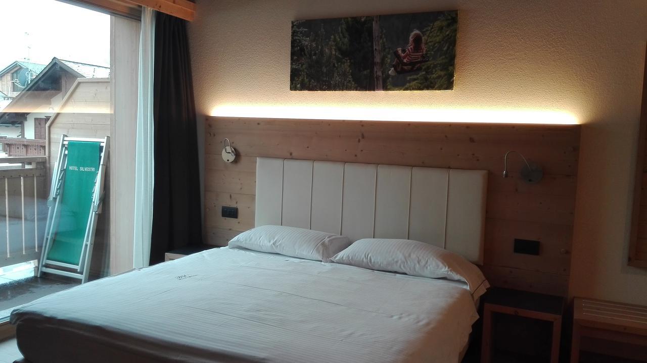 Hotel Silvestri Livigno Buitenkant foto