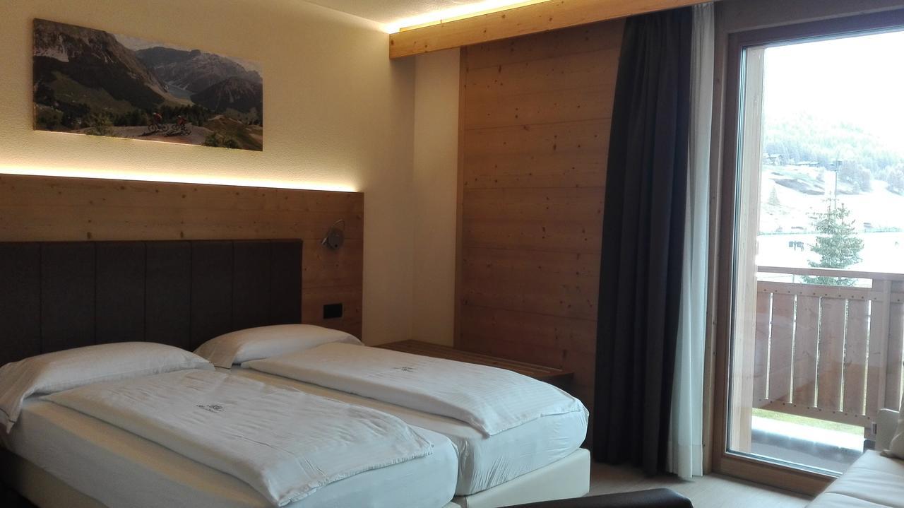 Hotel Silvestri Livigno Buitenkant foto