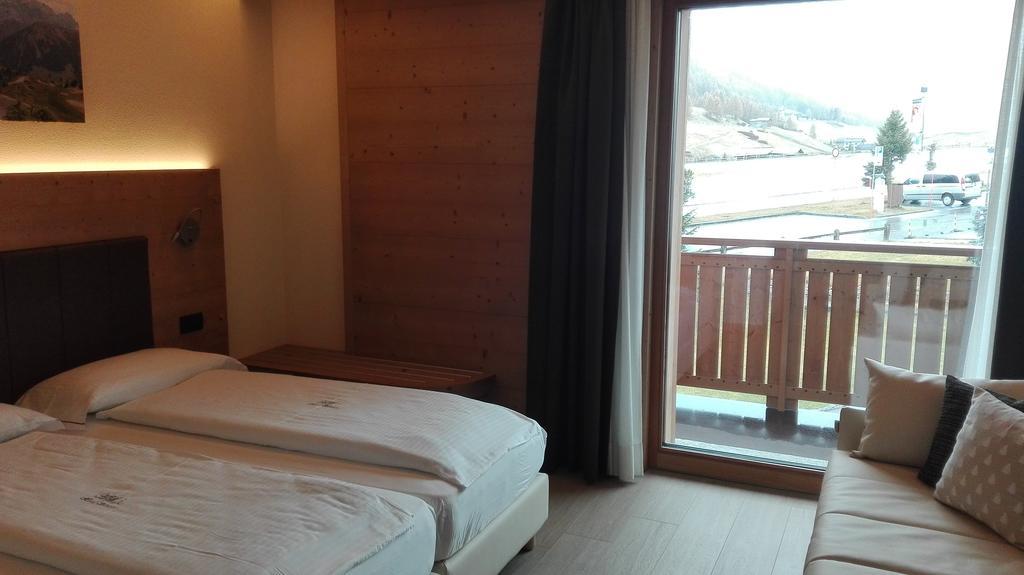 Hotel Silvestri Livigno Buitenkant foto