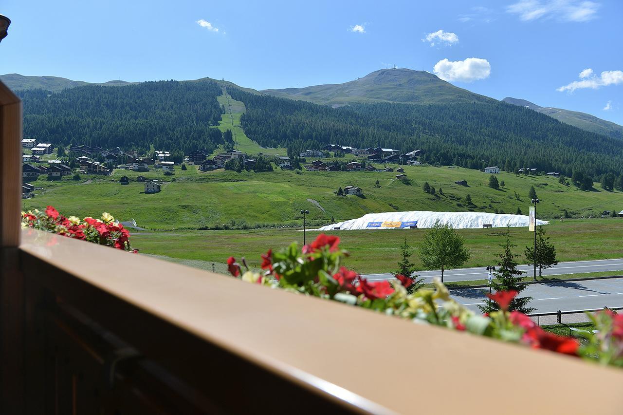 Hotel Silvestri Livigno Buitenkant foto