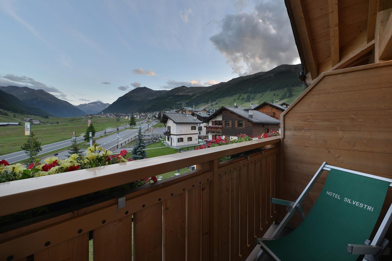 Hotel Silvestri Livigno Buitenkant foto
